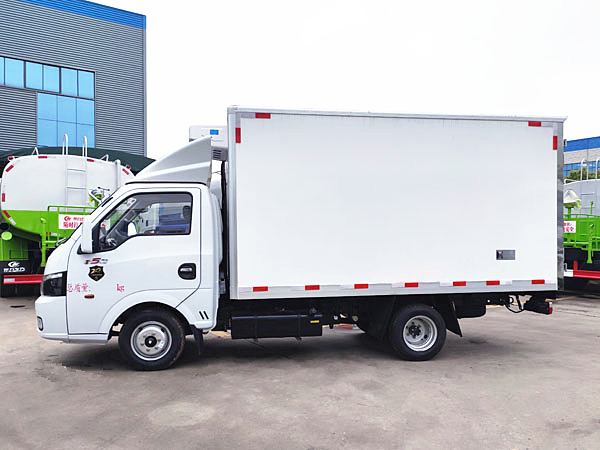 東風途逸柴油冷藏車 東風途逸柴油冷藏車