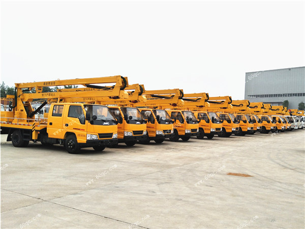江鈴雙排16米高空作業(yè)車 江鈴雙排16米高空作業(yè)車