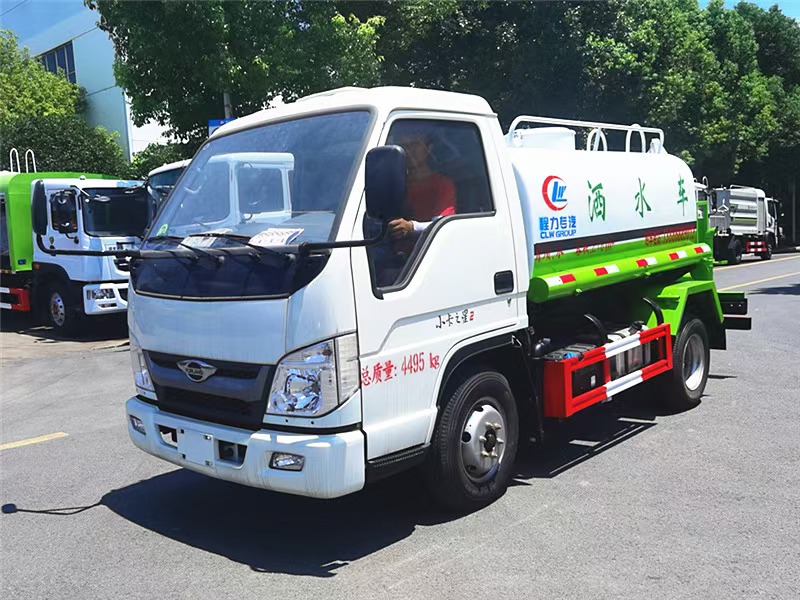 福田時代藍(lán)牌灑水車