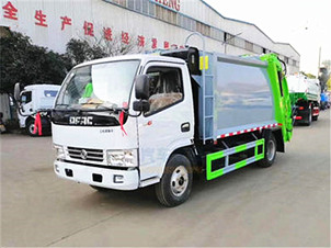 東風小多利卡壓縮式垃圾車