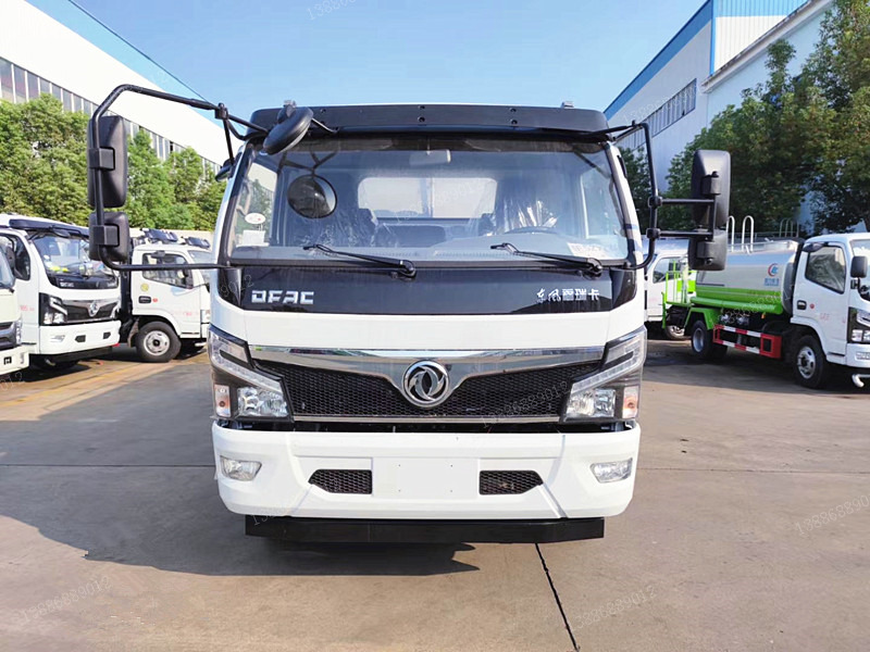 東風福瑞卡國六7~9.5灑水車