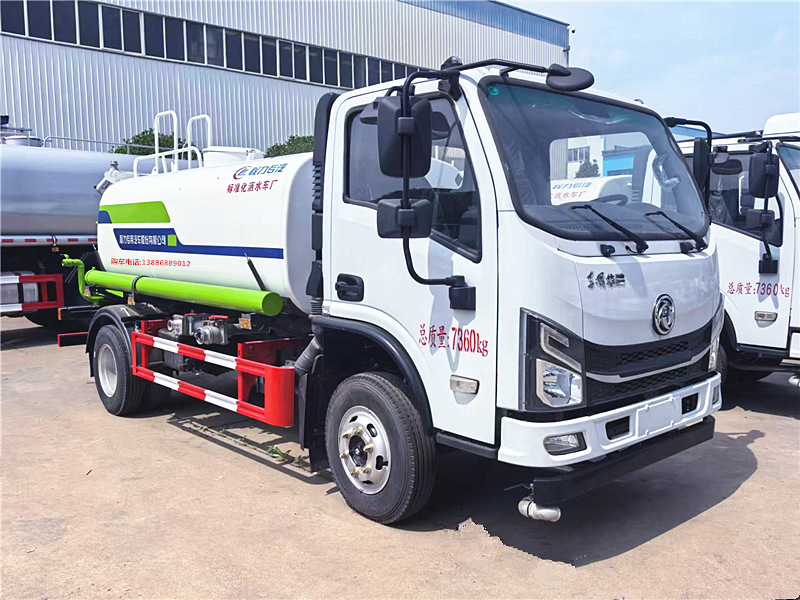 東風(fēng)華神V3灑水霧炮車(chē)