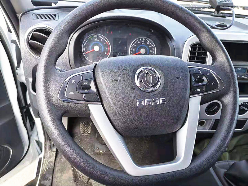 東風(fēng)途逸國六冷藏車